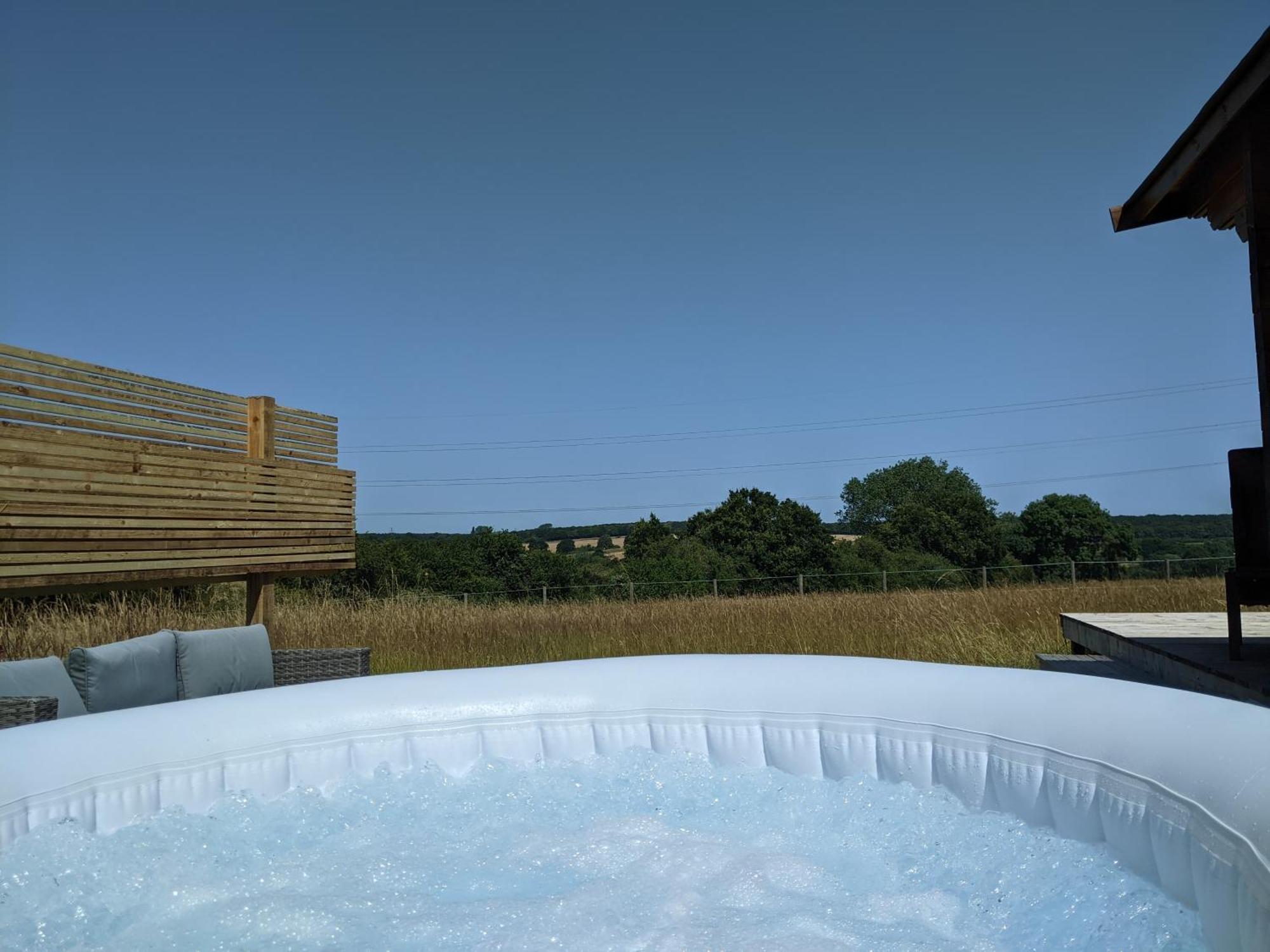 Foxhill Lodges Canterbury Buitenkant foto